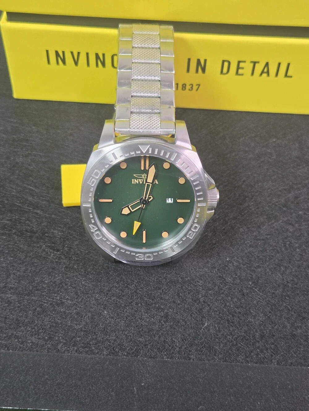 Invicta Speedway 49100 Men’s 46mm Green Dial Steel Quartz Watch 50M